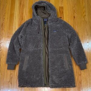 Patagonia Women's Taupe Teddy Fleece Hooded Jacket